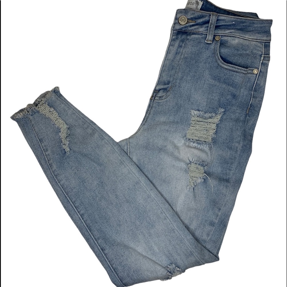 Bamboo Medium Light Denim Distressed Skinny Jeans Size 9